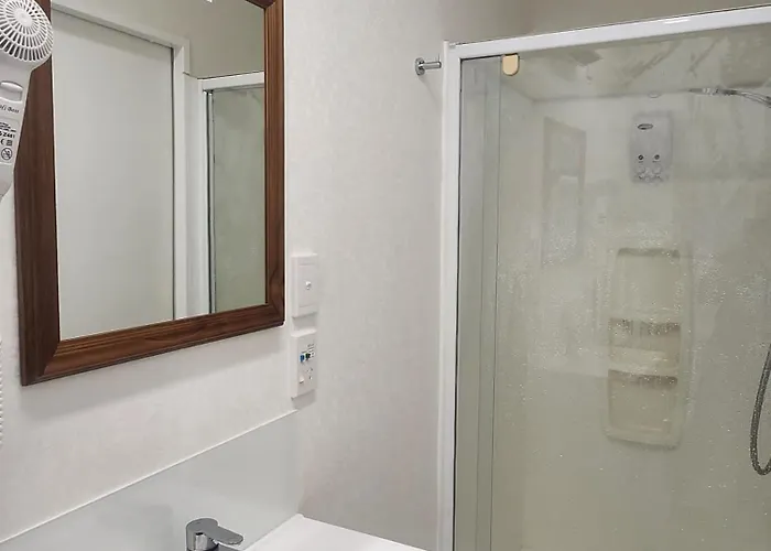 Сasa de vacaciones With Spa, Sauna, Garden In Prime Location Rotorua